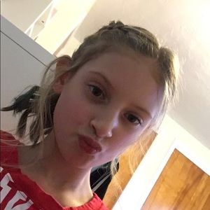 Meet your Posher, Carly